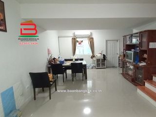 For sale 4 ベッドルーム townhouse in Bang Bo, Samut Prakan