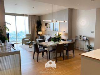 For rent 3 Beds condo in Khlong San, Bangkok