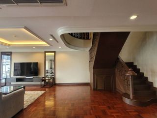 For rent 4 ベッドルーム apartment in Pathum Wan, Bangkok