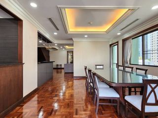 For rent 4 ベッドルーム apartment in Pathum Wan, Bangkok