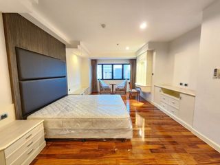 Apartment zur Miete mit 3 Zimmer in Khlong Toei, Bangkok