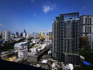 Wohnung zur Miete mit 2 Zimmer in Khlong Toei, Bangkok