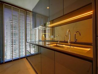 Wohnung zur Miete mit 2 Zimmer in Khlong Toei, Bangkok