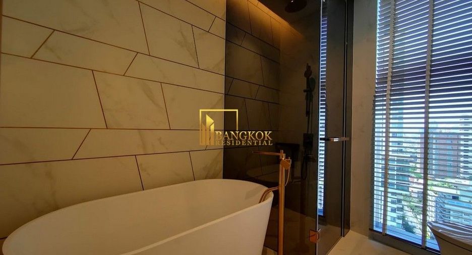For rent 2 bedrooms condo in Khlong Toei, Bangkok