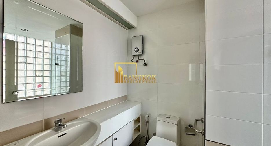 Wohnung zur Miete mit 2 Zimmer in Khlong Toei, Bangkok