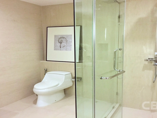 Wohnung zum Kauf mit 2 Zimmer in Sathon, Bangkok