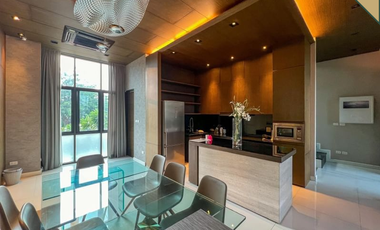 For rent and for sale 3 bedrooms townhouse in Watthana, Bangkok