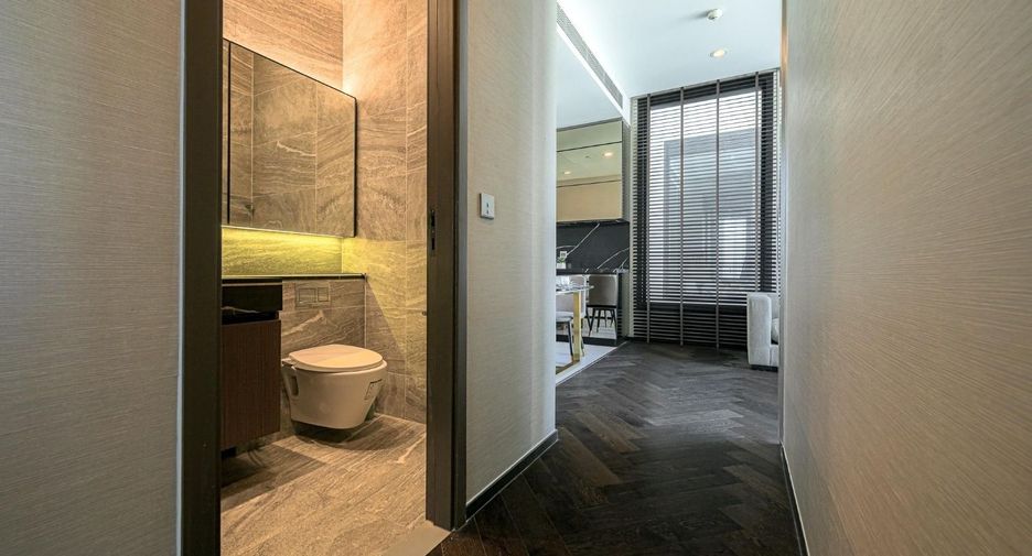 For rent 2 bed condo in Khlong Toei, Bangkok