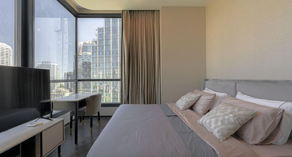 For rent 2 bed condo in Khlong Toei, Bangkok