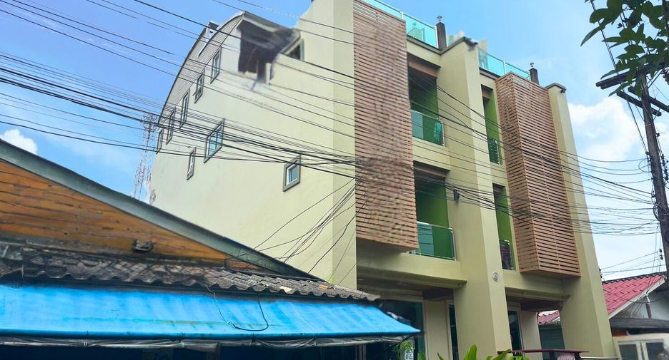 For sale 11 Beds retail Space in Takua Pa, Phang Nga