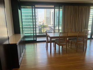 Condo en alquiler de 3 habitaciones en Pathum Wan, Bangkok