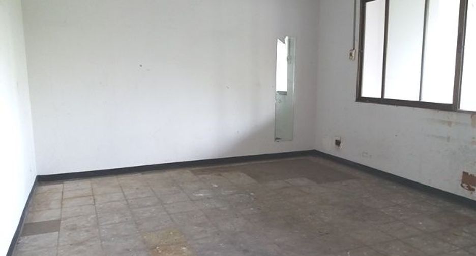 Wohnung zum Kauf mit 1 Zimmer in Mueang Samut Prakan, Samut Prakan