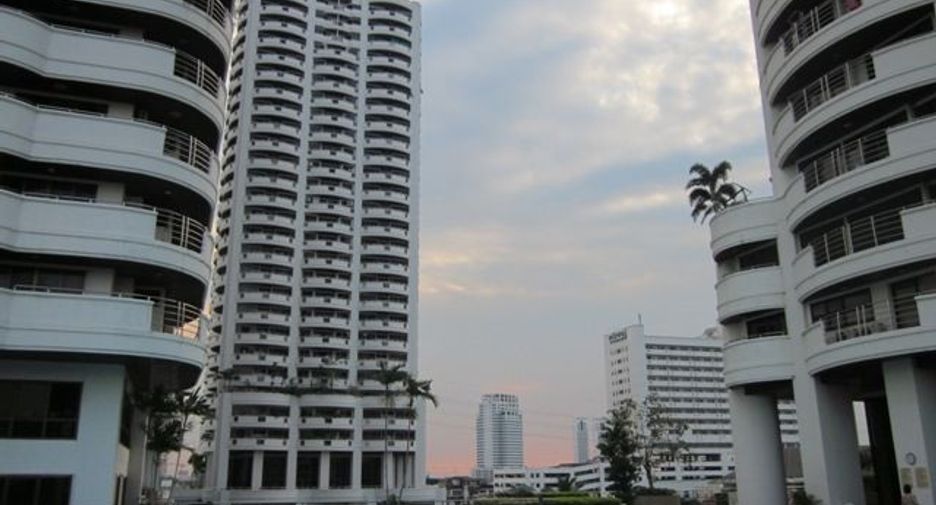 Wohnung zum Kauf mit 1 Zimmer in Mueang Samut Prakan, Samut Prakan