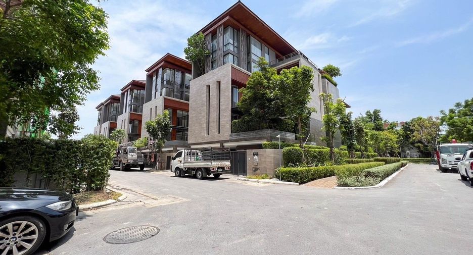 Casa en venta de 4 habitaciones en Sathon, Bangkok