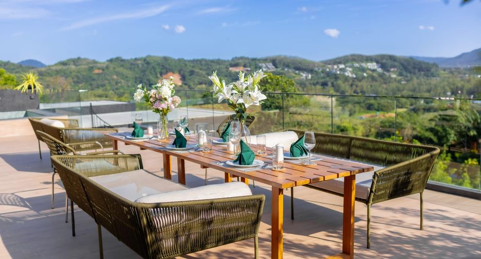 Villa en alquiler y en venta de 4 habitaciones en Thalang, Phuket