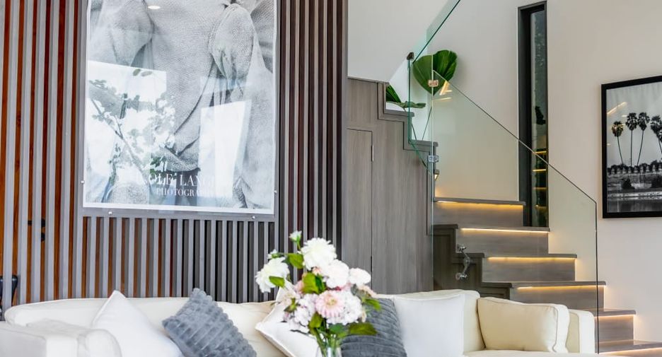 Villa en alquiler y en venta de 4 habitaciones en Thalang, Phuket