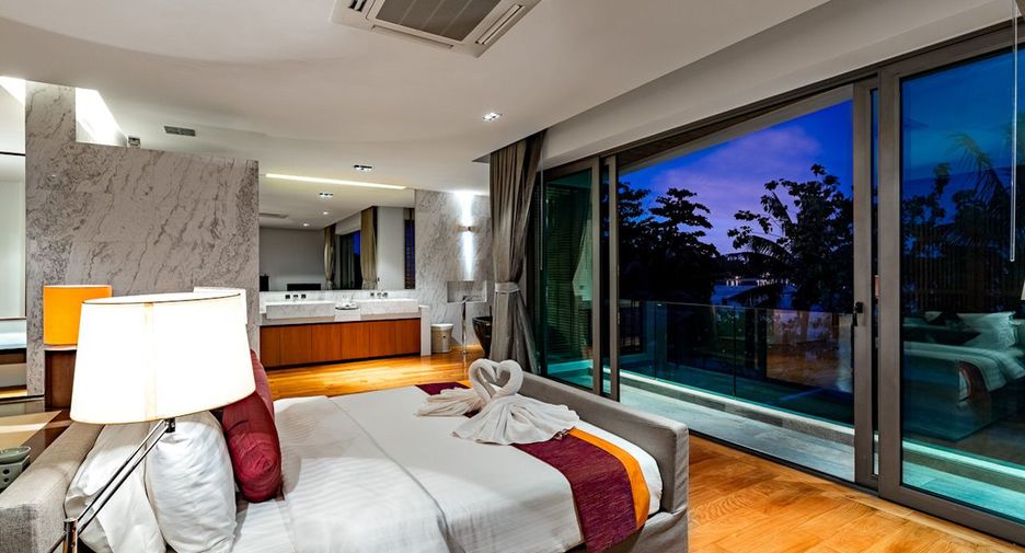 For rent 3 bedrooms villa in Mueang Phuket, Phuket
