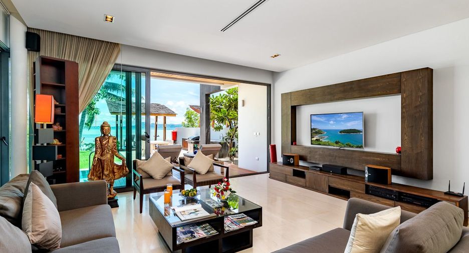 For rent 3 bedrooms villa in Mueang Phuket, Phuket