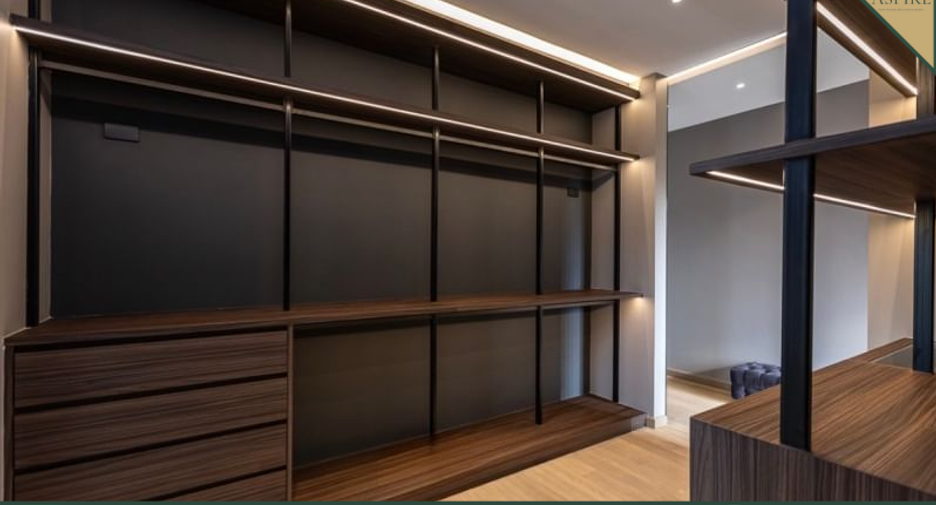 For sale 5 bedrooms house in Bang Kapi, Bangkok