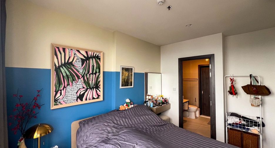 For sale 1 Beds condo in Huai Khwang, Bangkok