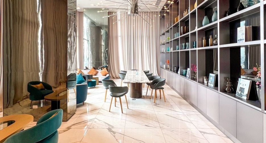 For sale 1 Beds condo in Huai Khwang, Bangkok