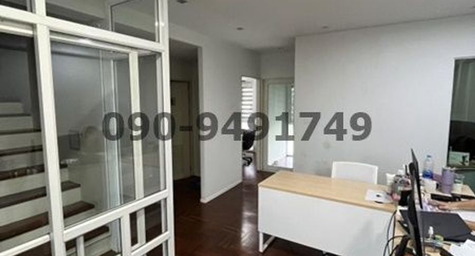 For rent 5 bedrooms retail Space in Prawet, Bangkok
