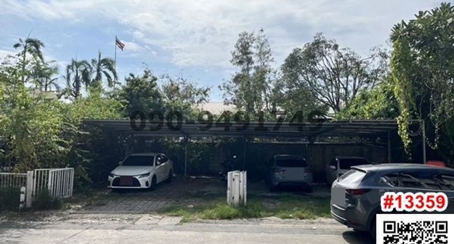 For rent 5 bedrooms retail Space in Prawet, Bangkok