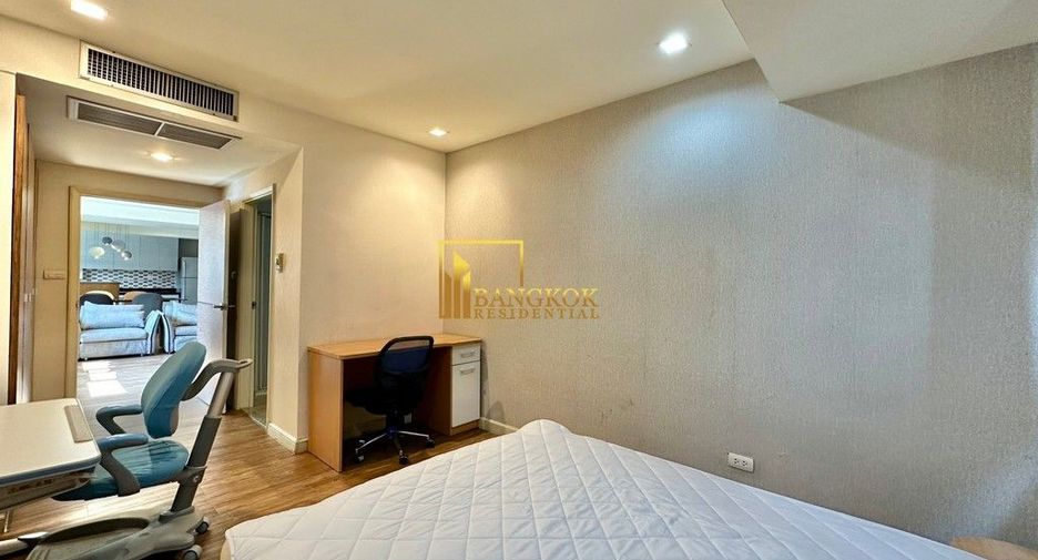 Condo en alquiler de 3 habitaciones en Watthana, Bangkok