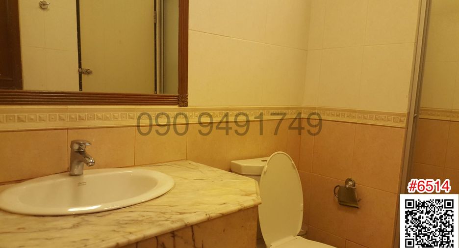 For rent 2 bedrooms condo in Bang Na, Bangkok