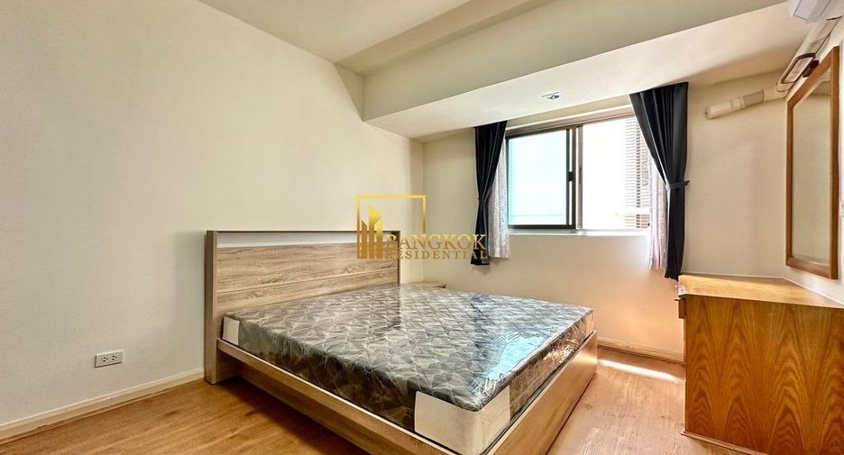 Condo en alquiler de 3 habitaciones en Watthana, Bangkok