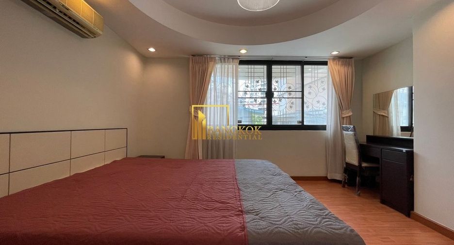 Condo en alquiler de 3 habitaciones en Watthana, Bangkok