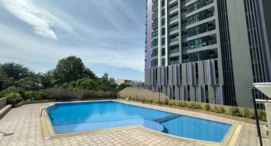 For rent 2 bedrooms condo in Si Racha, Chonburi