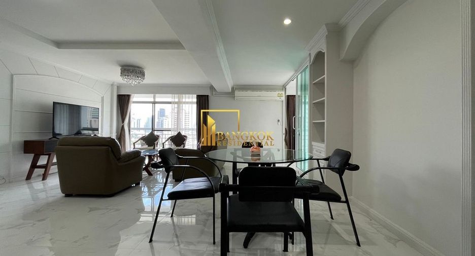 Condo en alquiler de 3 habitaciones en Watthana, Bangkok