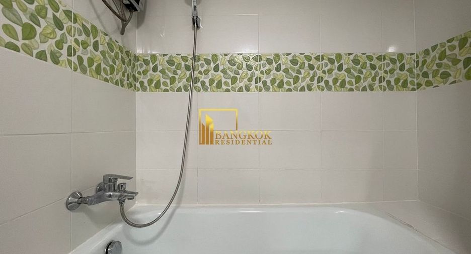 Condo en alquiler de 3 habitaciones en Watthana, Bangkok