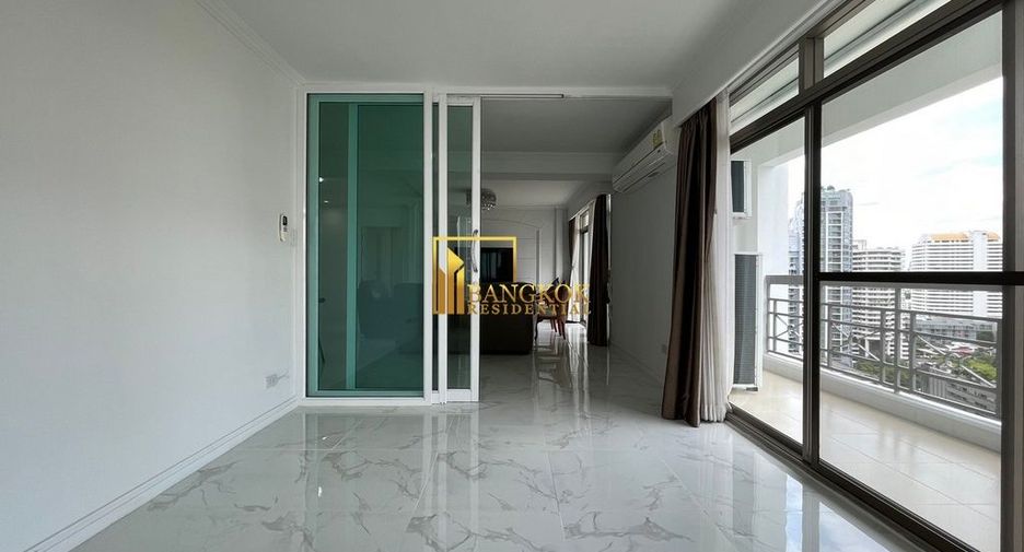 Condo en alquiler de 3 habitaciones en Watthana, Bangkok