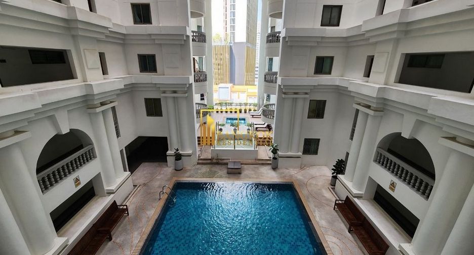 Condo en alquiler de 3 habitaciones en Watthana, Bangkok