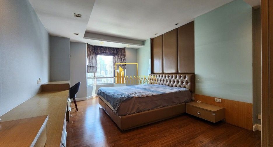 Condo en alquiler de 3 habitaciones en Watthana, Bangkok