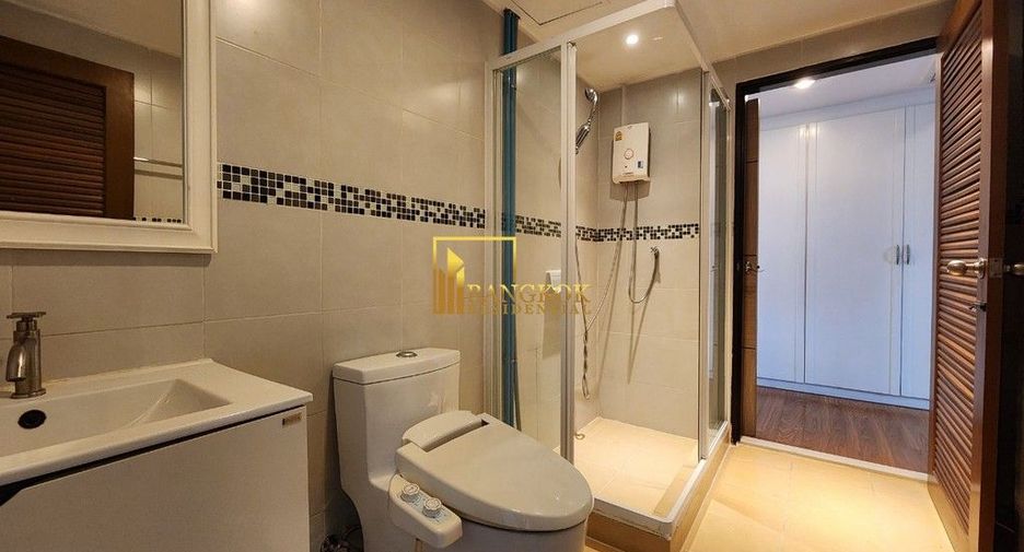 Condo en alquiler de 3 habitaciones en Watthana, Bangkok