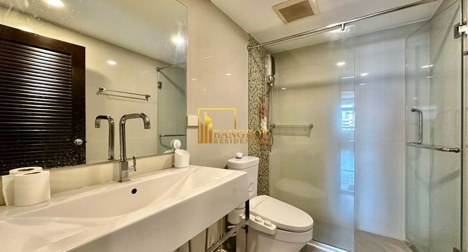 Condo en alquiler de 3 habitaciones en Watthana, Bangkok