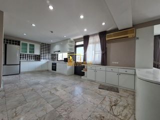 Аренда 3 спальни кондо в Щаттхана, Бангкок