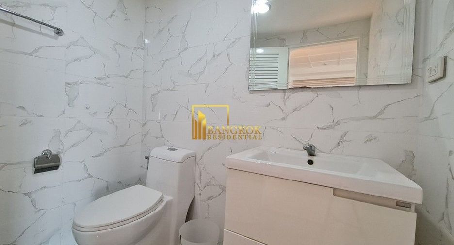 Condo en alquiler de 3 habitaciones en Watthana, Bangkok