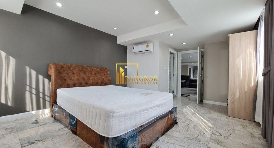 Condo en alquiler de 3 habitaciones en Watthana, Bangkok