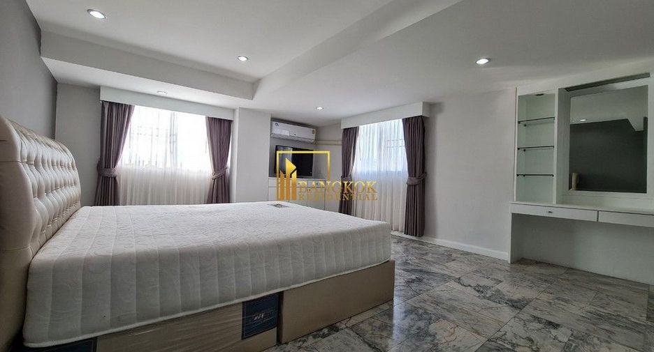Condo en alquiler de 3 habitaciones en Watthana, Bangkok