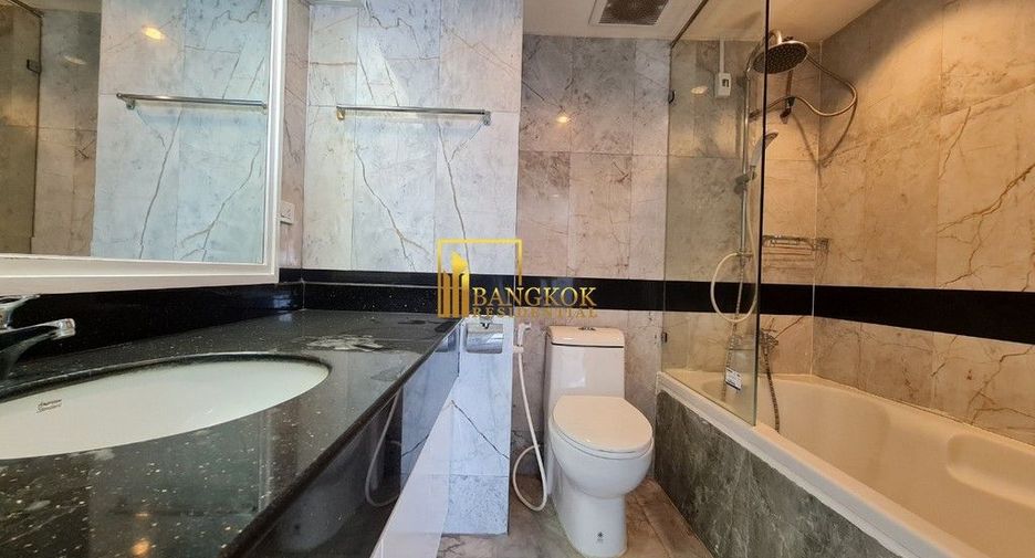 Condo en alquiler de 3 habitaciones en Watthana, Bangkok