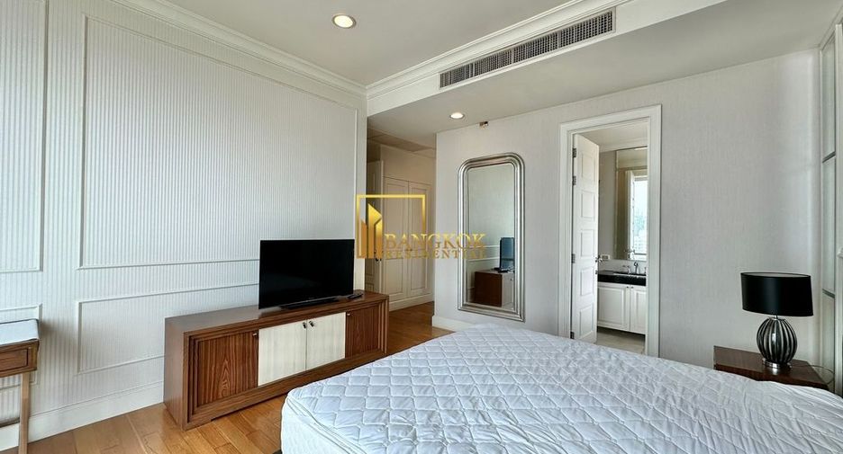 ให้เช่า 3 ห้องนอน คอนโด ใน วัฒนา, กรุงเทพฯ