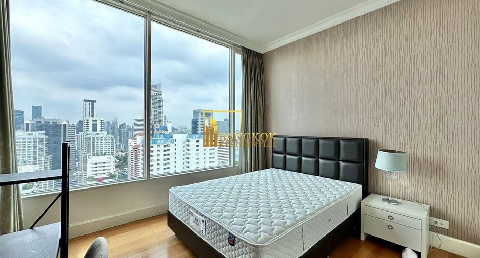 ให้เช่า 3 ห้องนอน คอนโด ใน วัฒนา, กรุงเทพฯ