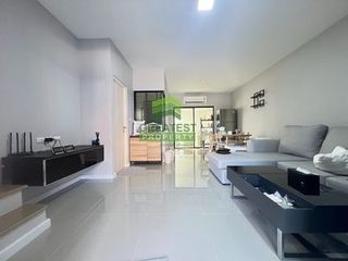 ขาย 4 ห้องนอน ทาวน์เฮ้าส์ ใน จอมทอง, กรุงเทพฯ
