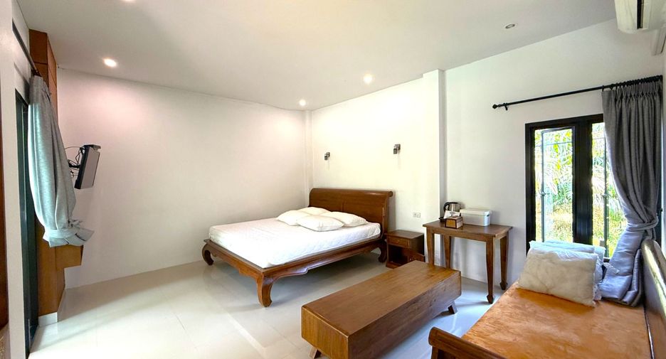 For rent 8 bedrooms retail Space in Thai Mueang, Phang Nga