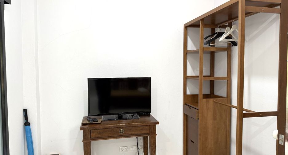 For rent 8 bedrooms retail Space in Thai Mueang, Phang Nga