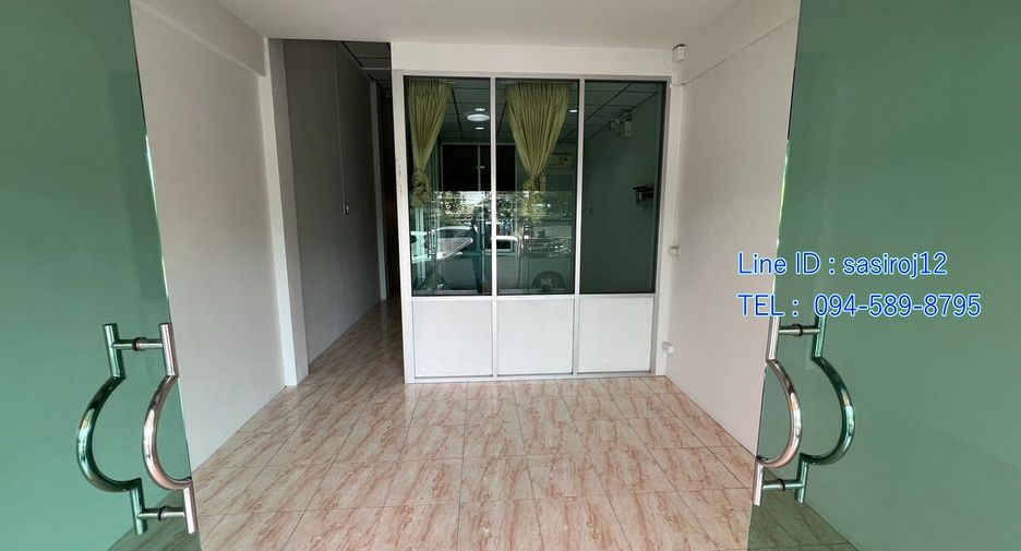 À louer 4 chambres local commercial à Bang Bo, Samut Prakan